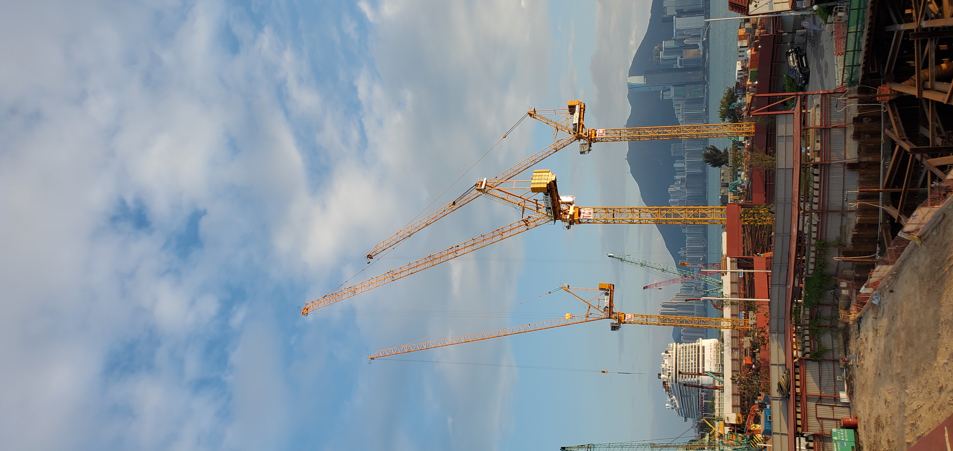 Jarlway Tower Cranes Used in Major Infrastructure Project