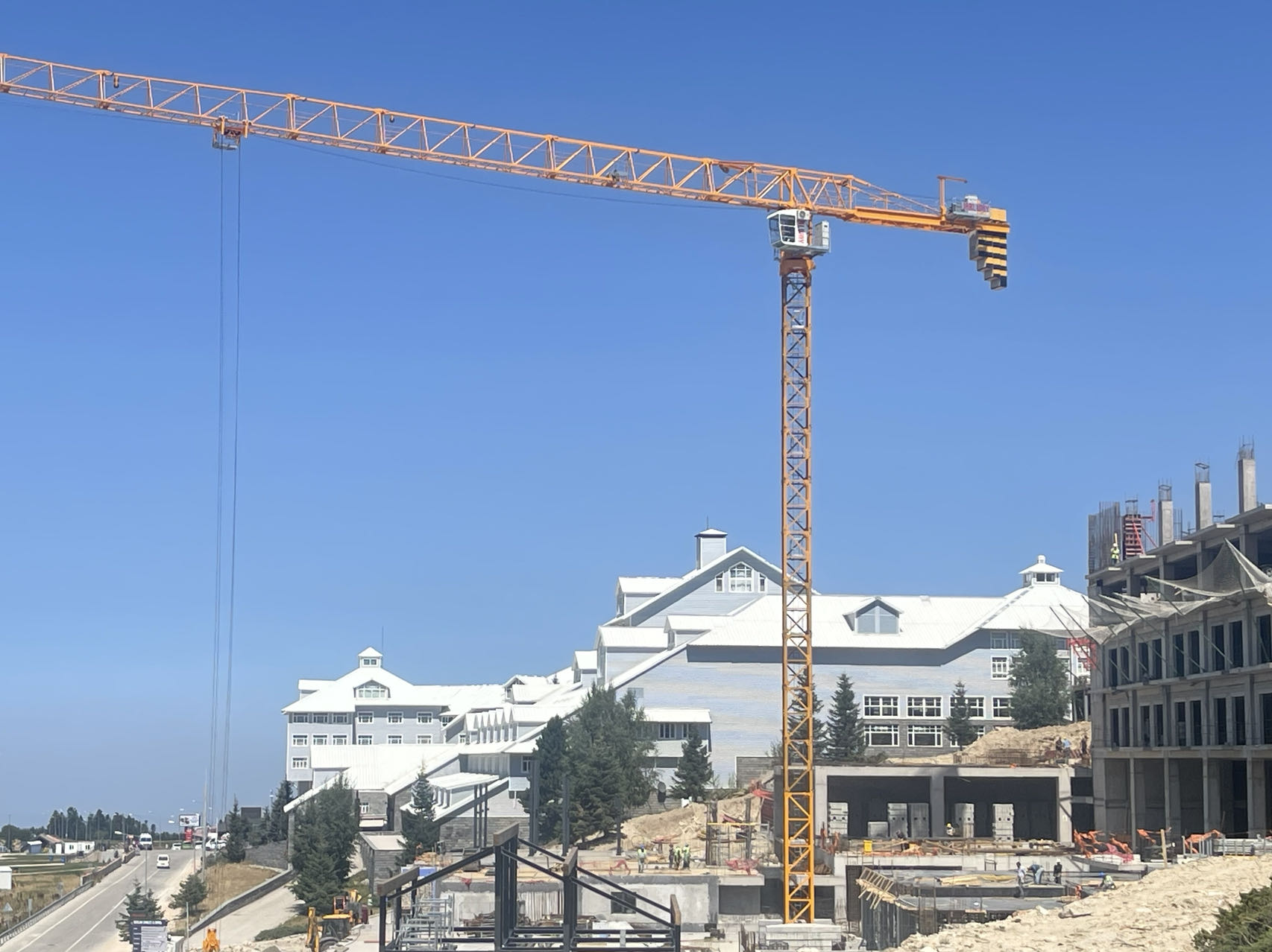 Topless Tower Crane